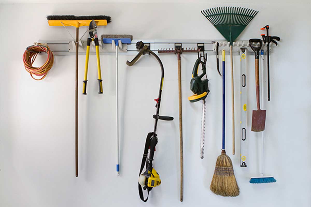 Tool organizer in a garage