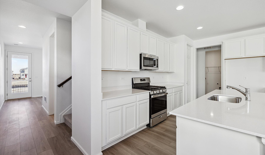 Kitchen of the LynwoodIIDuo floor plan