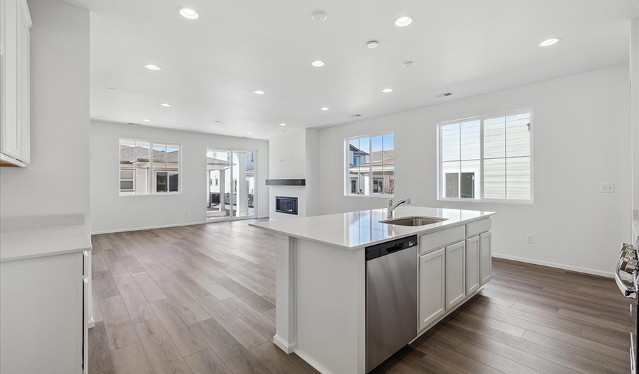 Kitchen of the LynwoodIIDuo floor plan