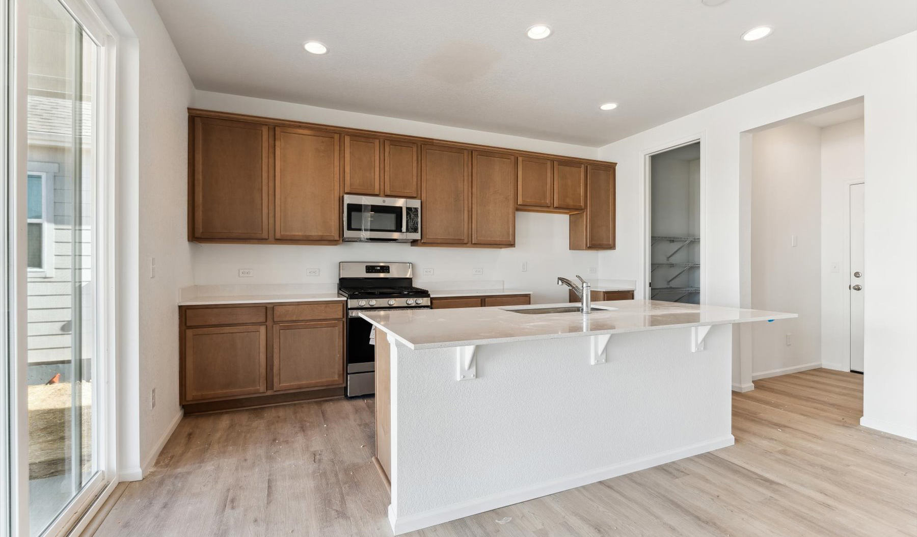 Kitchen of the Lapis floor plan