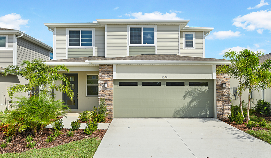 Exterior of the Lynwood floor plan