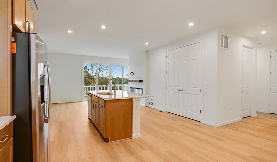 Kitchen of the Onyx floor plan