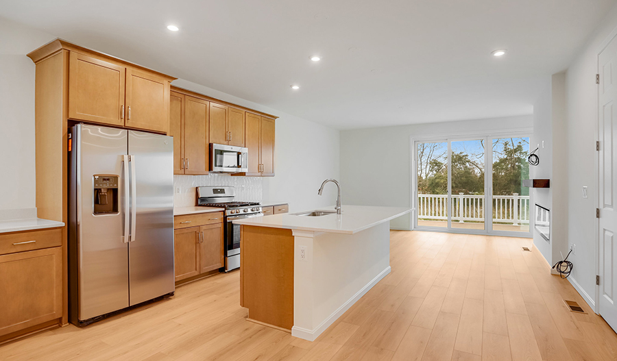 Kitchen of the Onyx floor plan