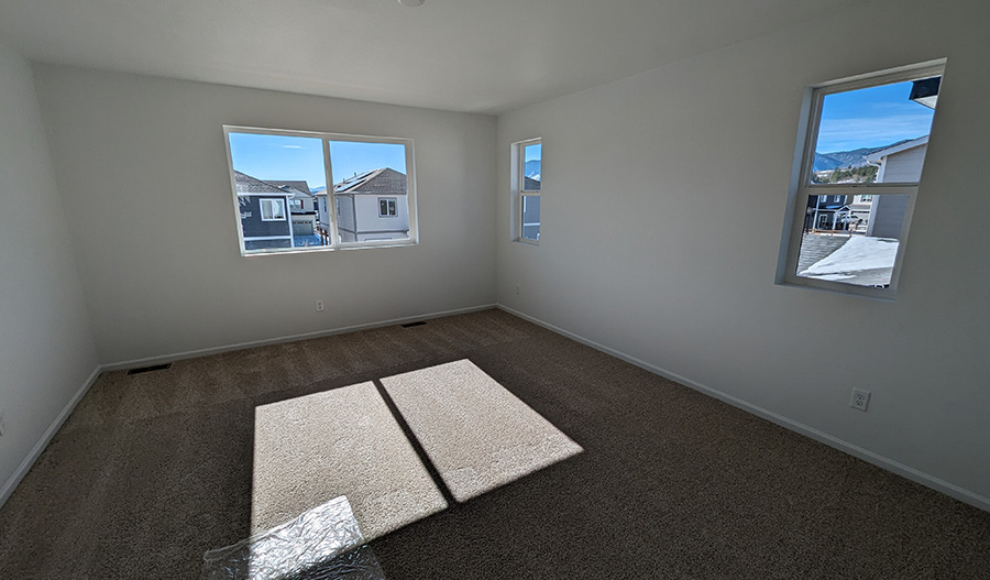 Bedroom of the Wintergreen floor plan