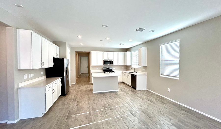 Kitchen of the Peridot floor plan