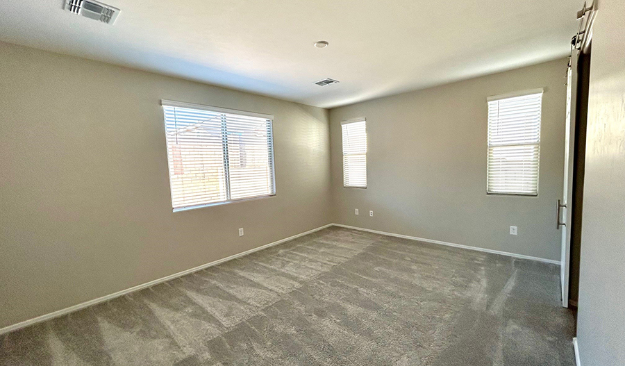 Bedroom of the Peridot floor plan