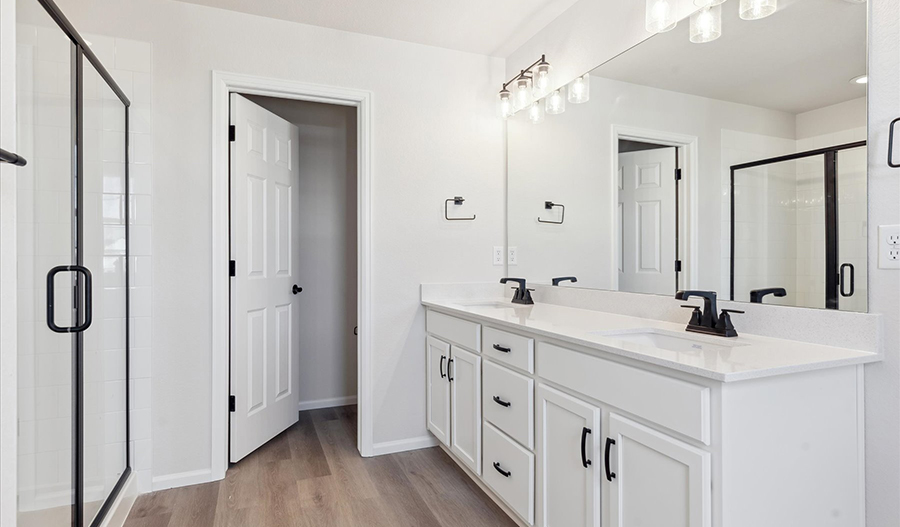 Bathroom of the Moonstone floor plan